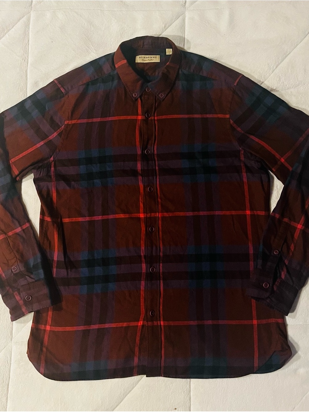 Burberry London England Red Plaid Nova Check Button Shirt Men’s Size Large